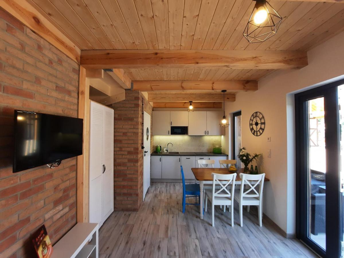 Patyki Kamyki Apartment อุสตกา ภายนอก รูปภาพ
